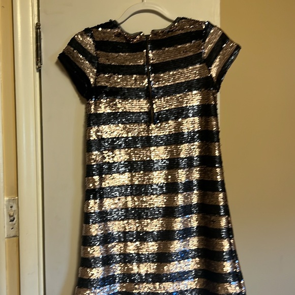 Gap kids 1 plus sequin a line dress, fits a woman 0-2. - Picture 4 of 8